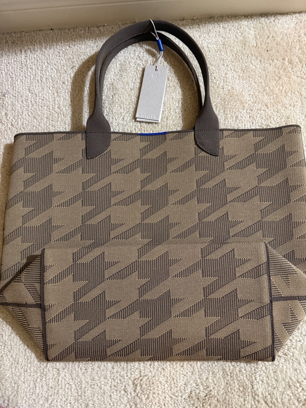 NWT Rothy’s Tote Dark Camel Houndstooth with matching pouch (no tags) - Picture 2 of 15